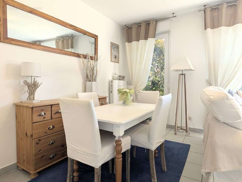 Appartement à LA MADELEINE