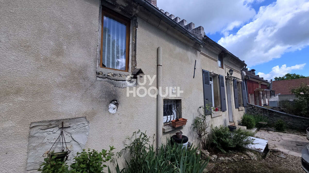 Maison à SAINT-ETIENNE-ROILAYE