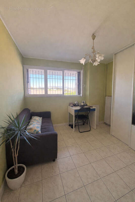Appartement à MARSEILLE-11E