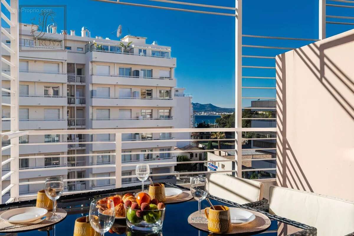 Appartement à CANNES
