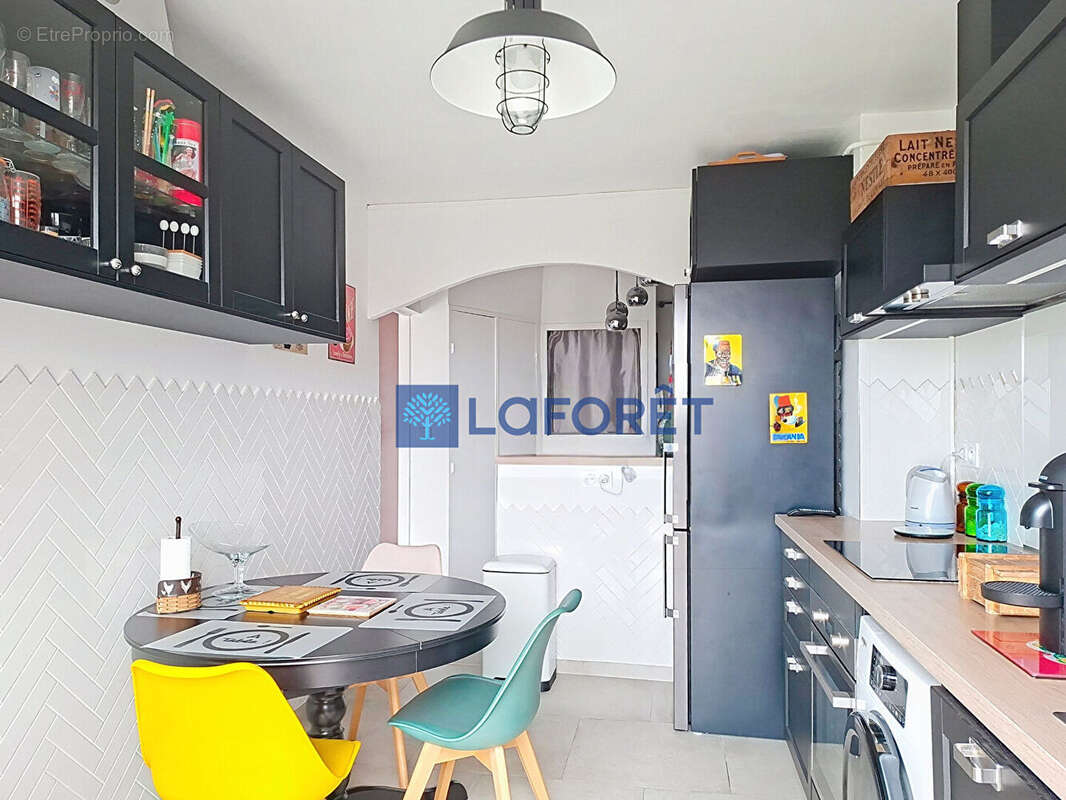 Appartement à LA VALETTE-DU-VAR