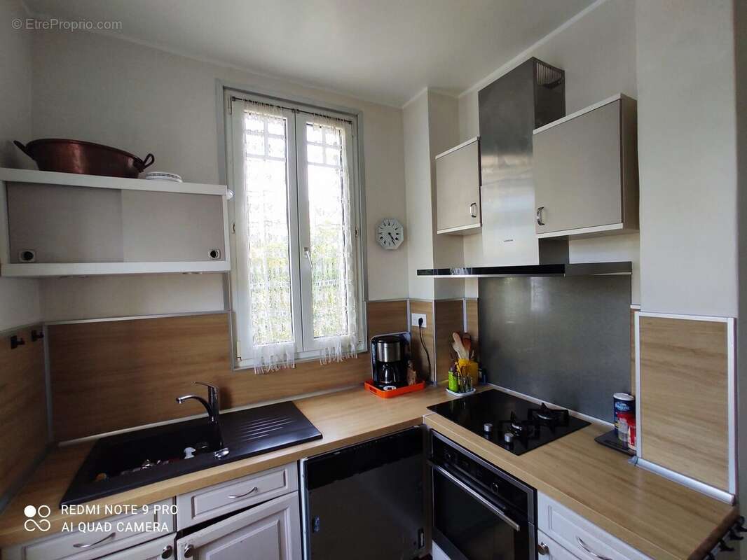 Maison à VIGNEUX-SUR-SEINE