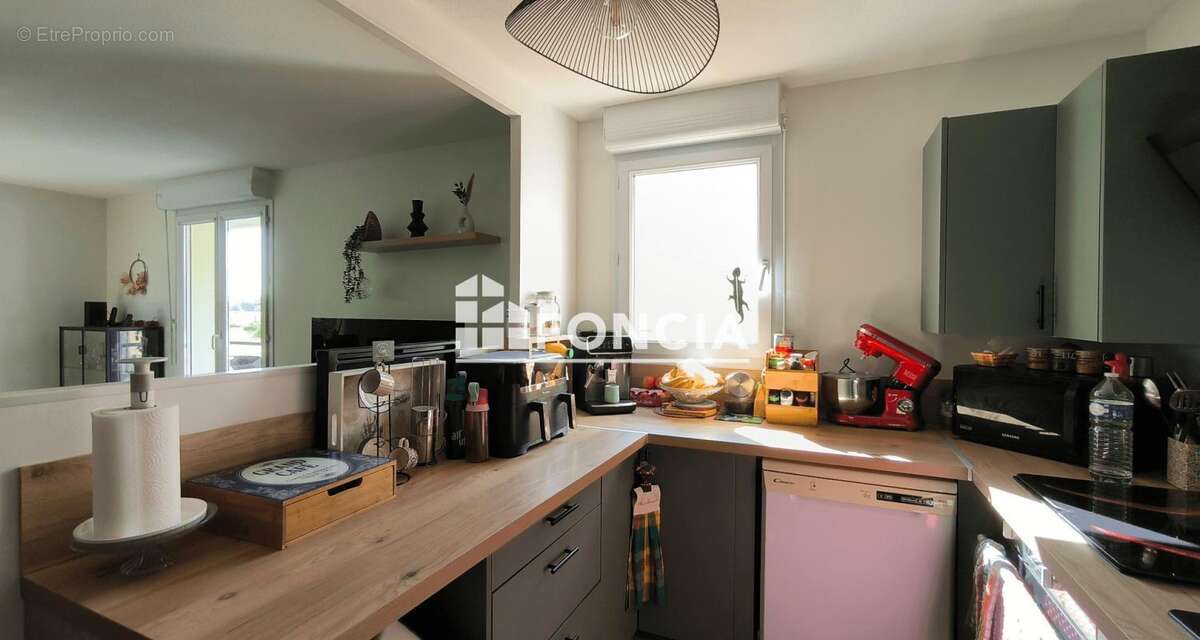 Appartement à CORBARIEU