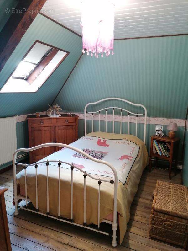 Maison à ORIGNY-SAINTE-BENOITE