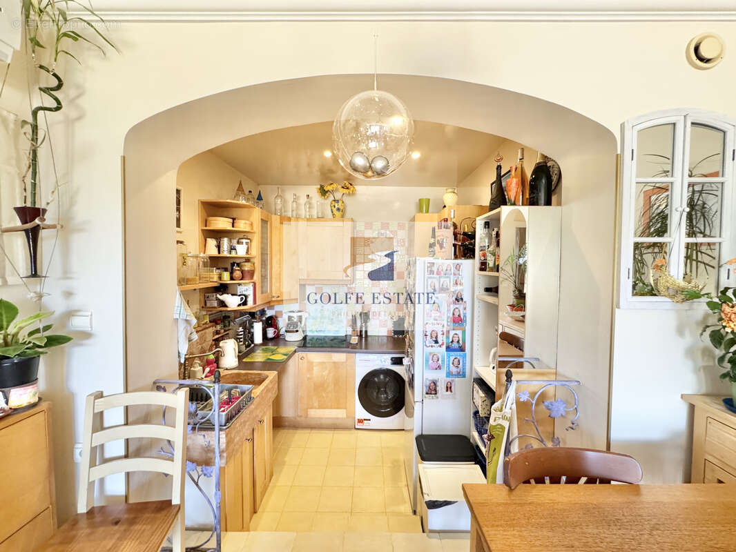 Appartement à LA CROIX-VALMER