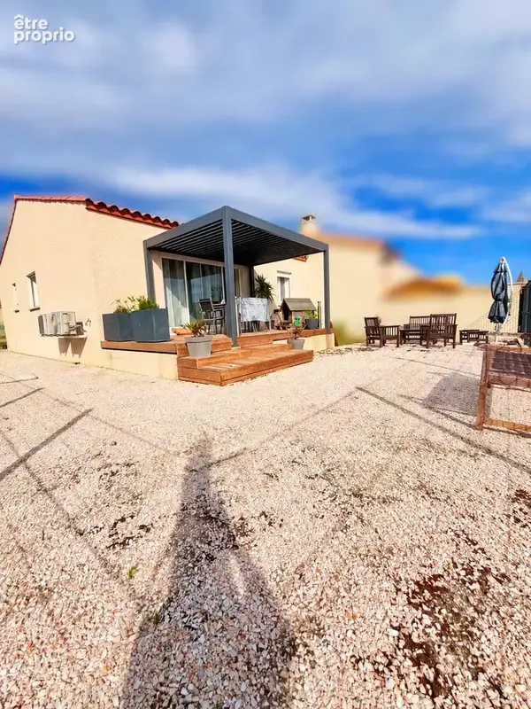 Villa contemporaine, 2 chambres, garage et terrasse avec pergola bioclimatique - photo 12