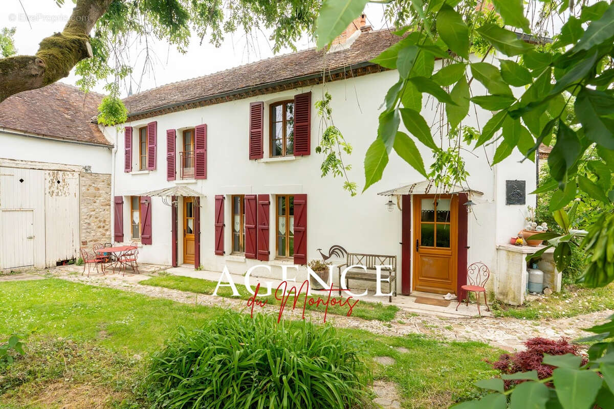 Maison à DONNEMARIE-DONTILLY