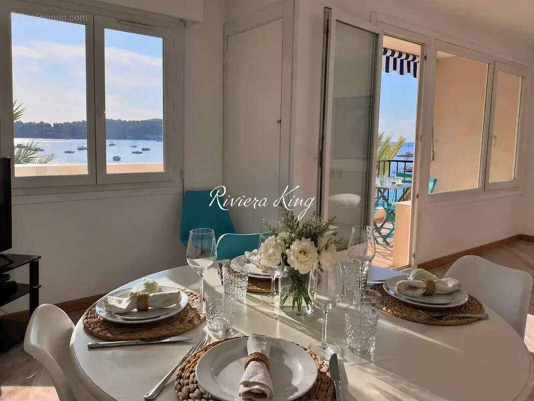 Appartement à VILLEFRANCHE-SUR-MER