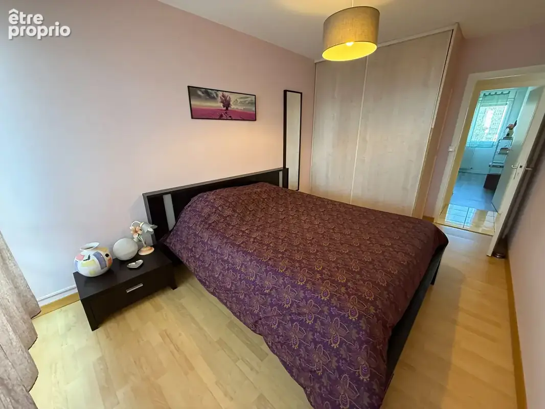 A vendre à Annemasse, Les Rocailles, T3 traversant est-ouest de 64,53 m² - photo 4