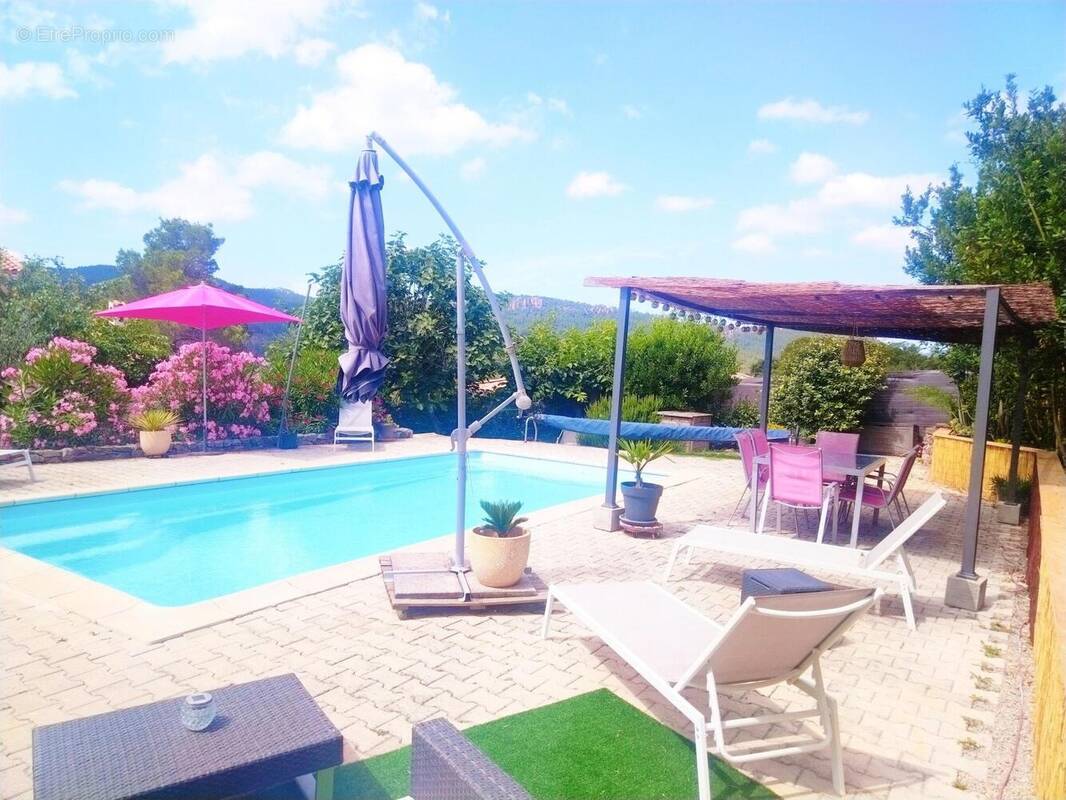 Photo 1 - Maison à BAGNOLS-EN-FORET