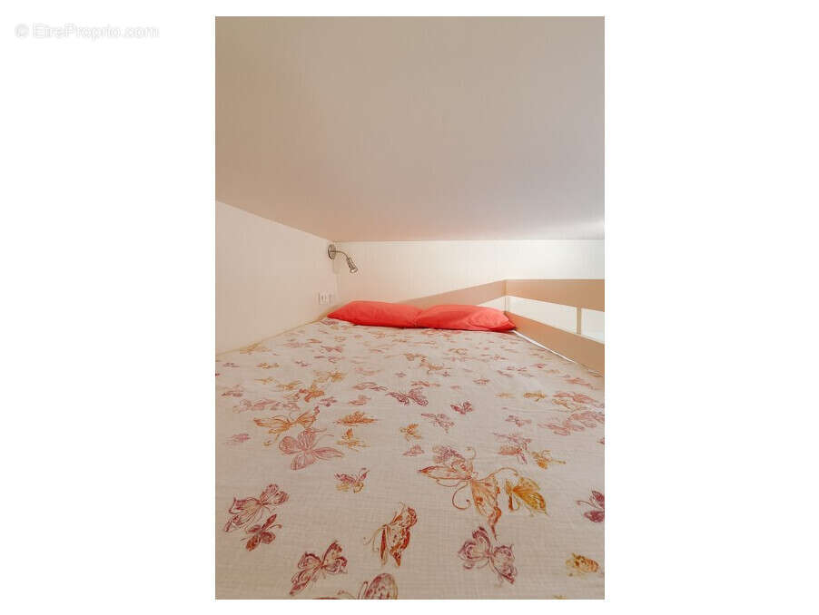 Appartement à PARIS-8E