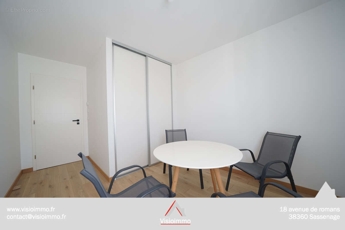 Appartement à MEYLAN