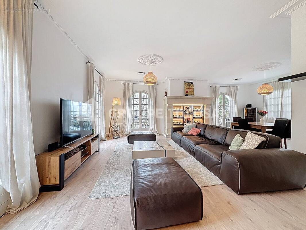 Maison à SAINT-JEAN