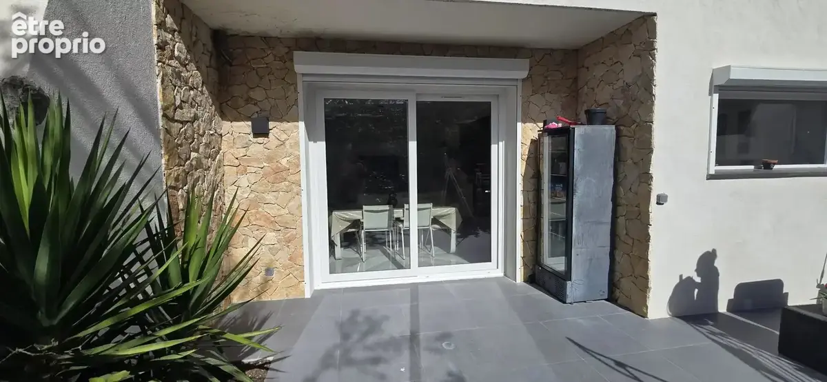 Levens – maison 3 pièces rénovée – terrasse – balcon - photo 15