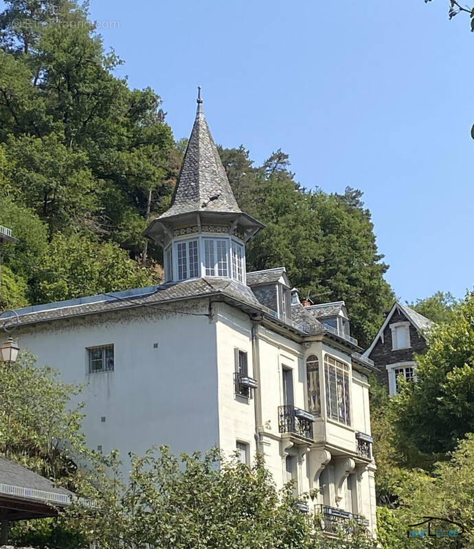 Maison à ESTAING