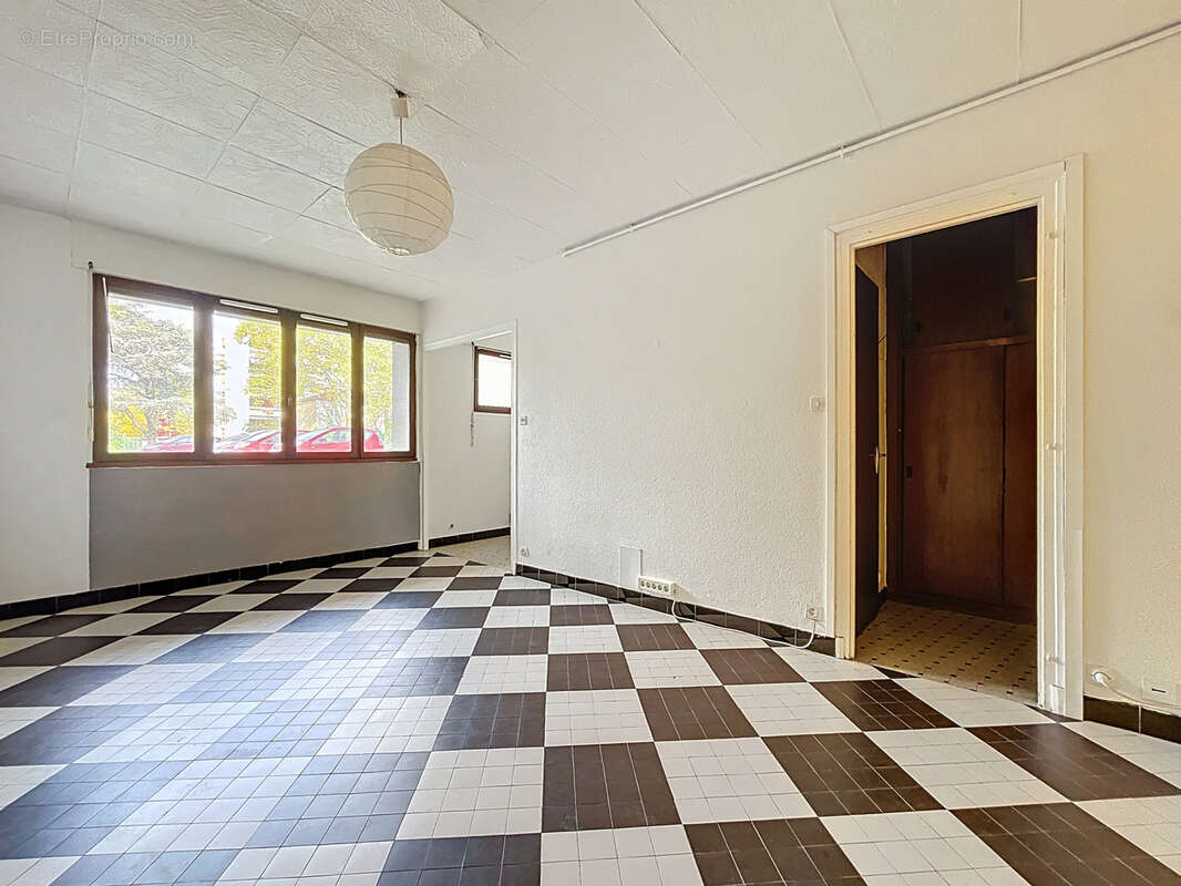 Appartement à LYON-8E