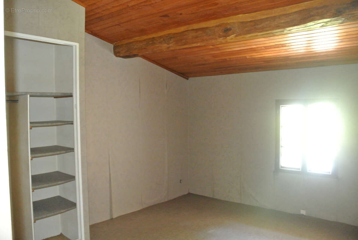 Maison à MAUVEZIN-SUR-GUPIE