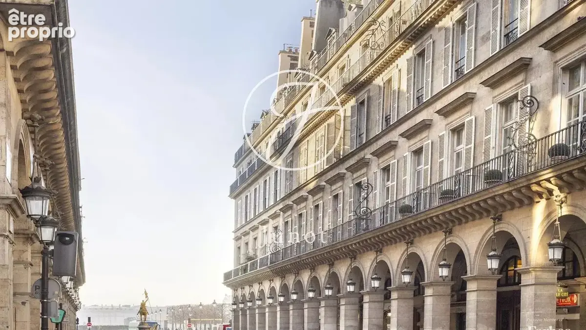 Paris 1er -  TUILERIES / PALAIS ROYAL / RUE DES PYRAMIDES - Appartement vendu loué - 2 pièces meublé - 29,43m² Carrez - 1 chambr - photo 9