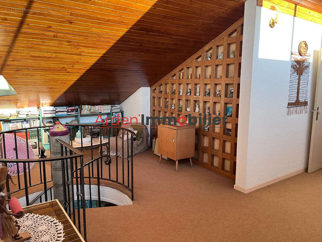 Maison à SAINT-GERMAINMONT