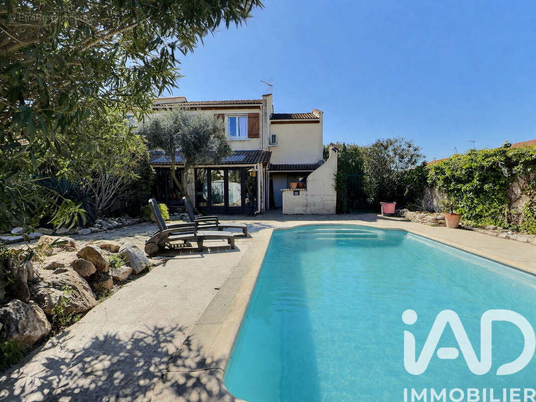 Photo 2 - Maison à SAINT-MARTIN-DE-CRAU