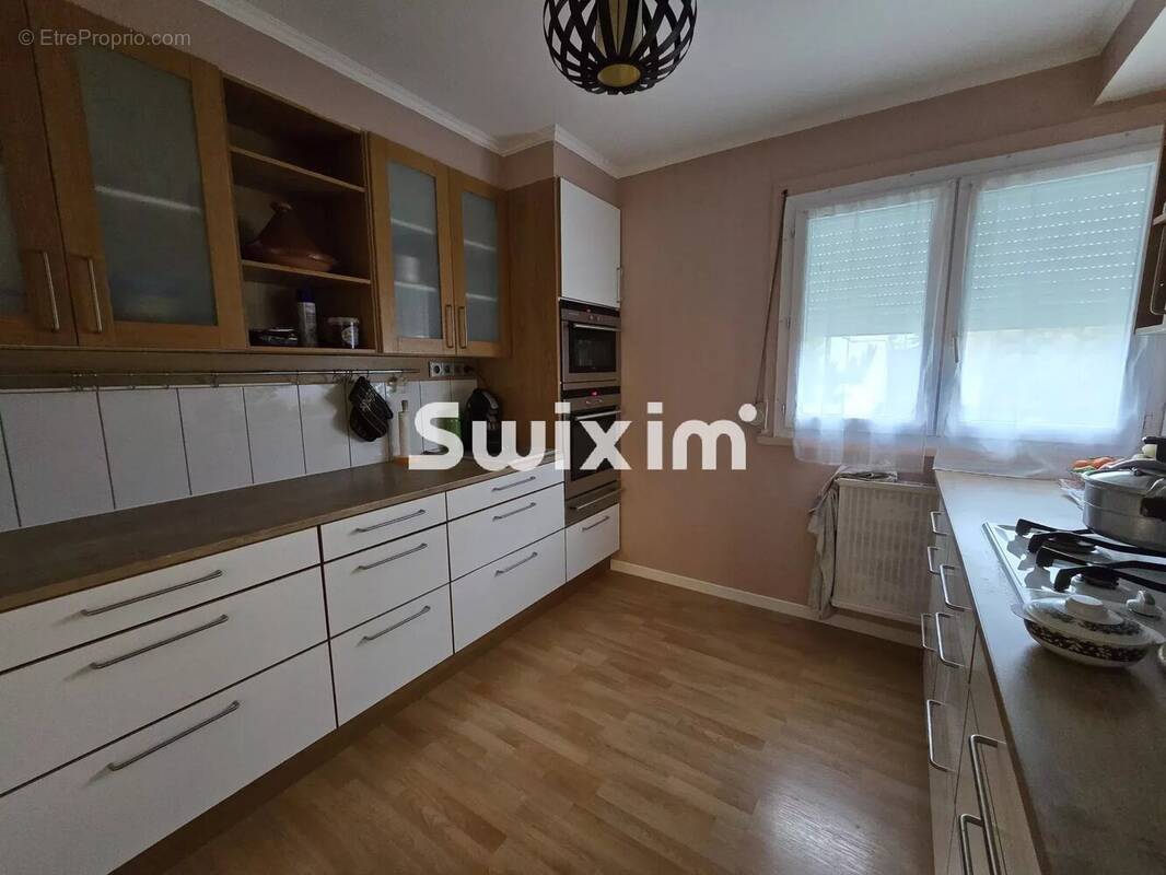 Appartement à LONS-LE-SAUNIER