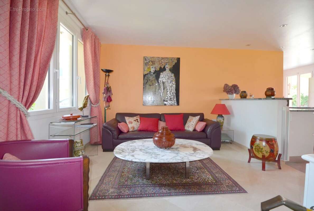 Maison à CROISSY-SUR-SEINE