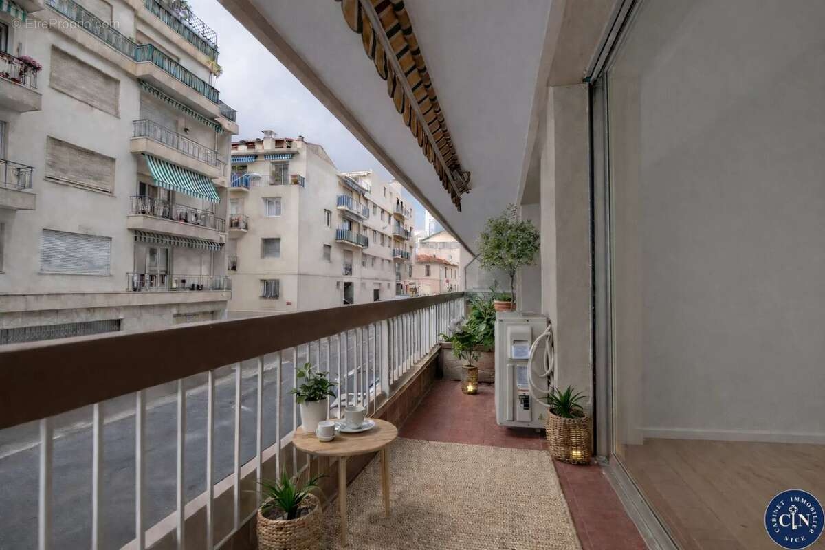 Appartement à NICE