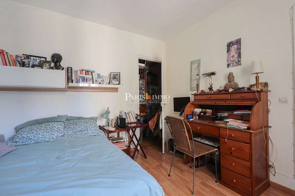 Appartement à LEVALLOIS-PERRET