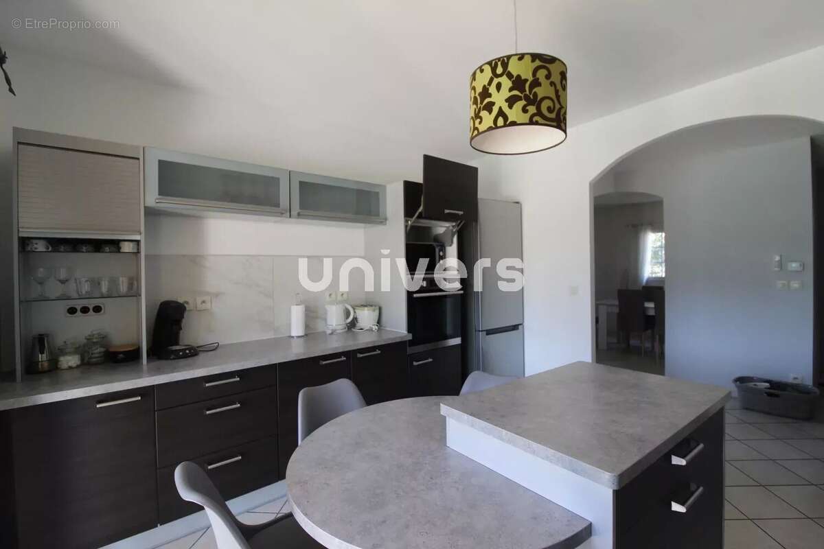 Maison à LIVRON-SUR-DROME