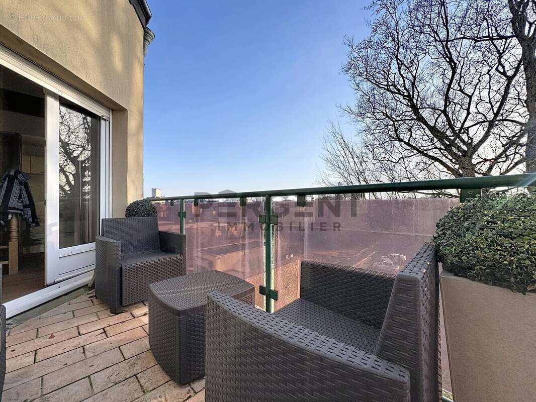 Appartement à CHARLEVILLE-MEZIERES