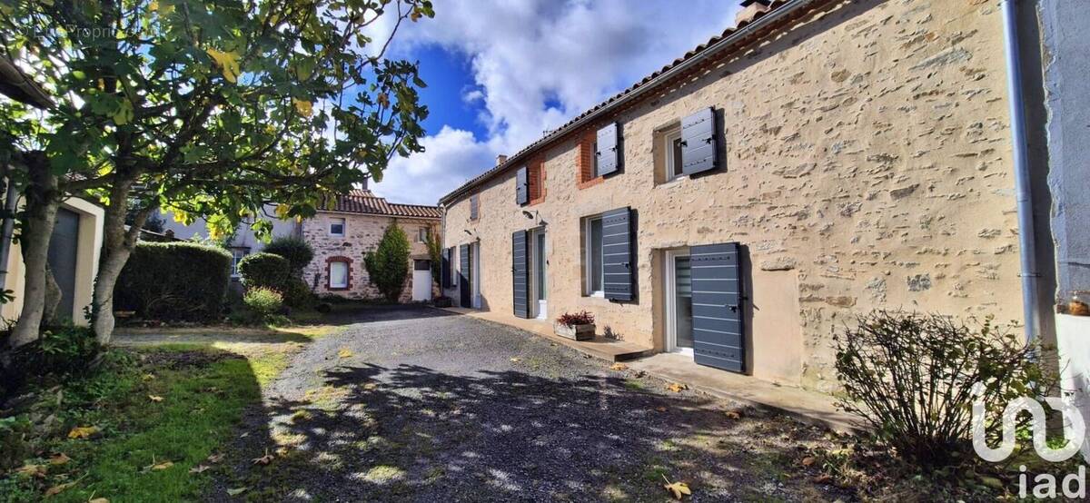 Photo 1 - Maison à TREIZE-SEPTIERS