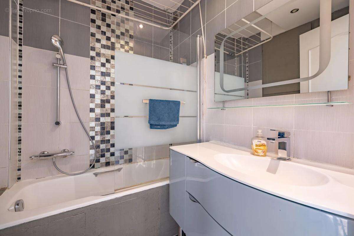 Appartement à SAINT-MAURICE