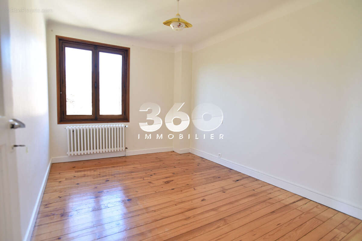 Maison à DRUMETTAZ-CLARAFOND