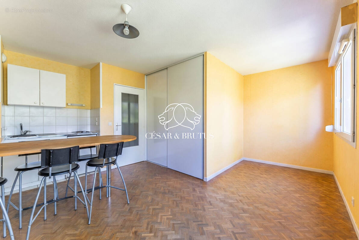 Appartement à LYON-3E