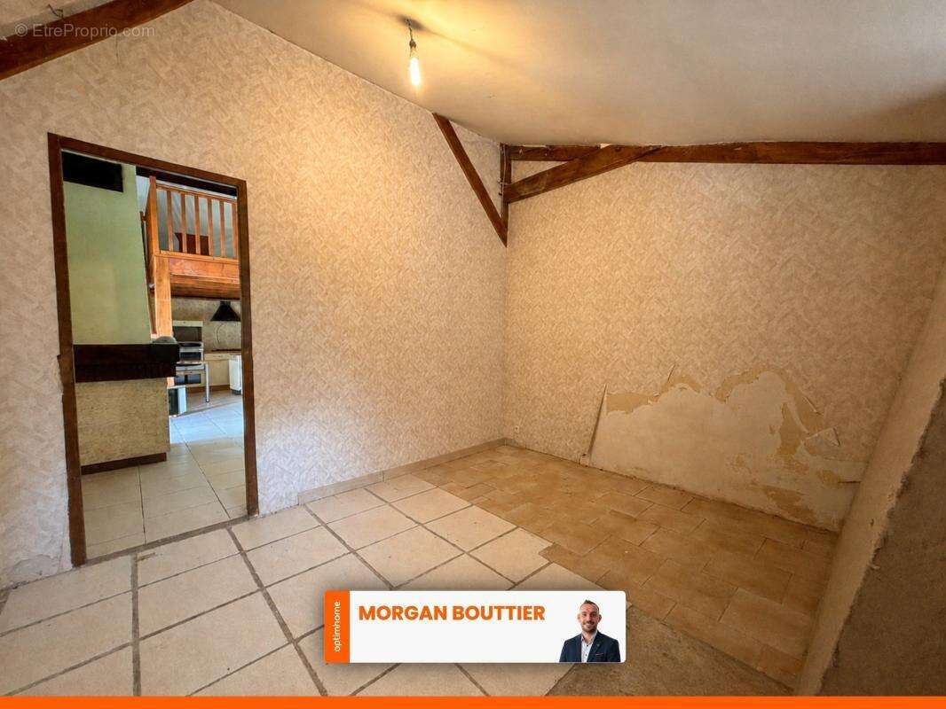 Maison à vendre 5 pièces NOYANT-VILLAGES (49) - photo 10