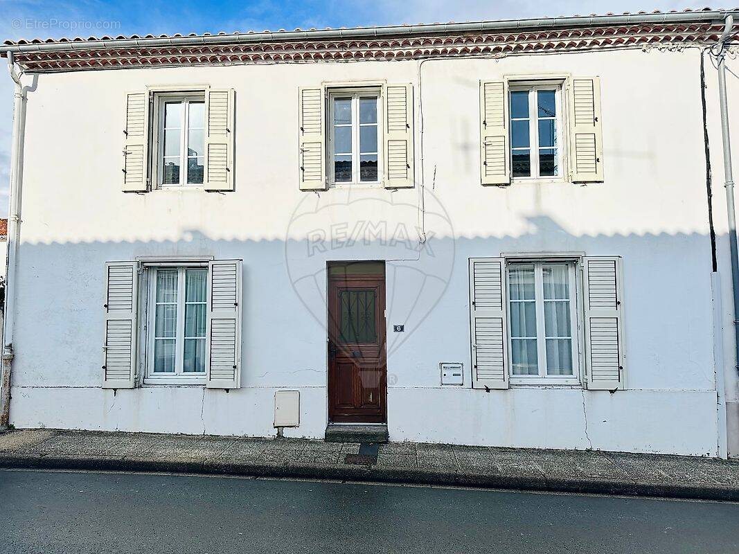 Maison à MEDIS