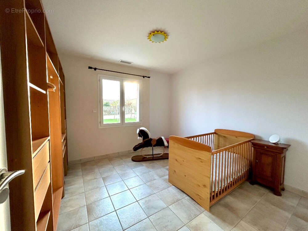 Maison à VILLEMOUSTAUSSOU