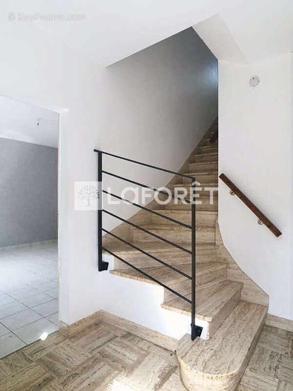 Maison Guer 4 chambres, garage, carport, terrain - photo 5