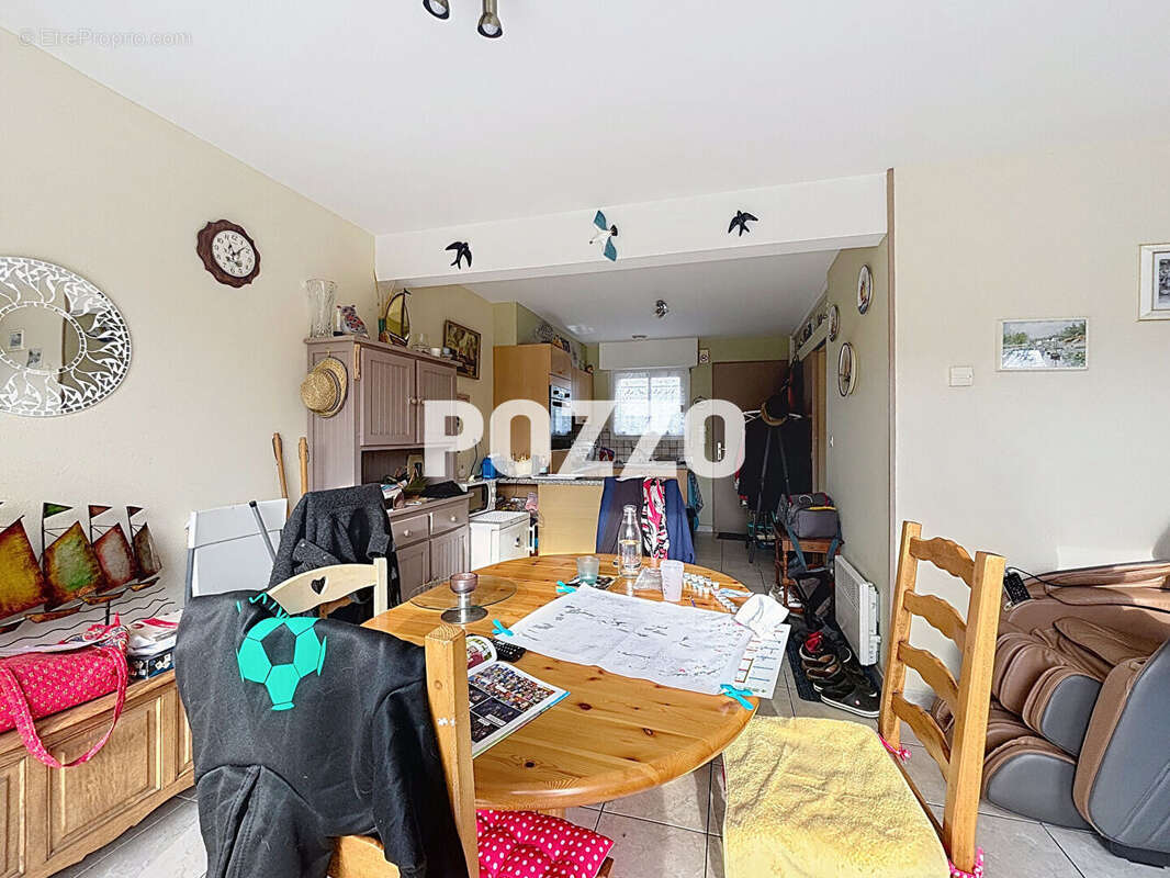 Maison à AGON-COUTAINVILLE