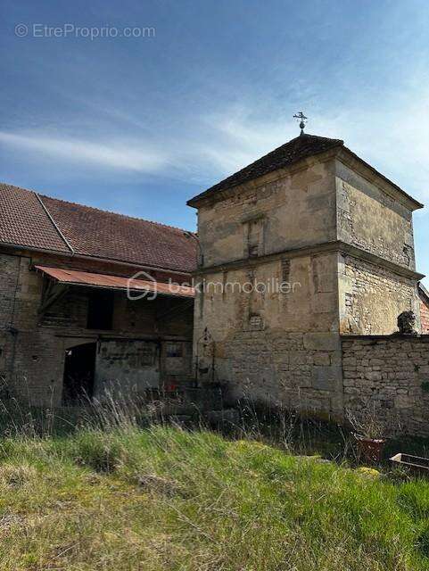 Maison à MEULSON