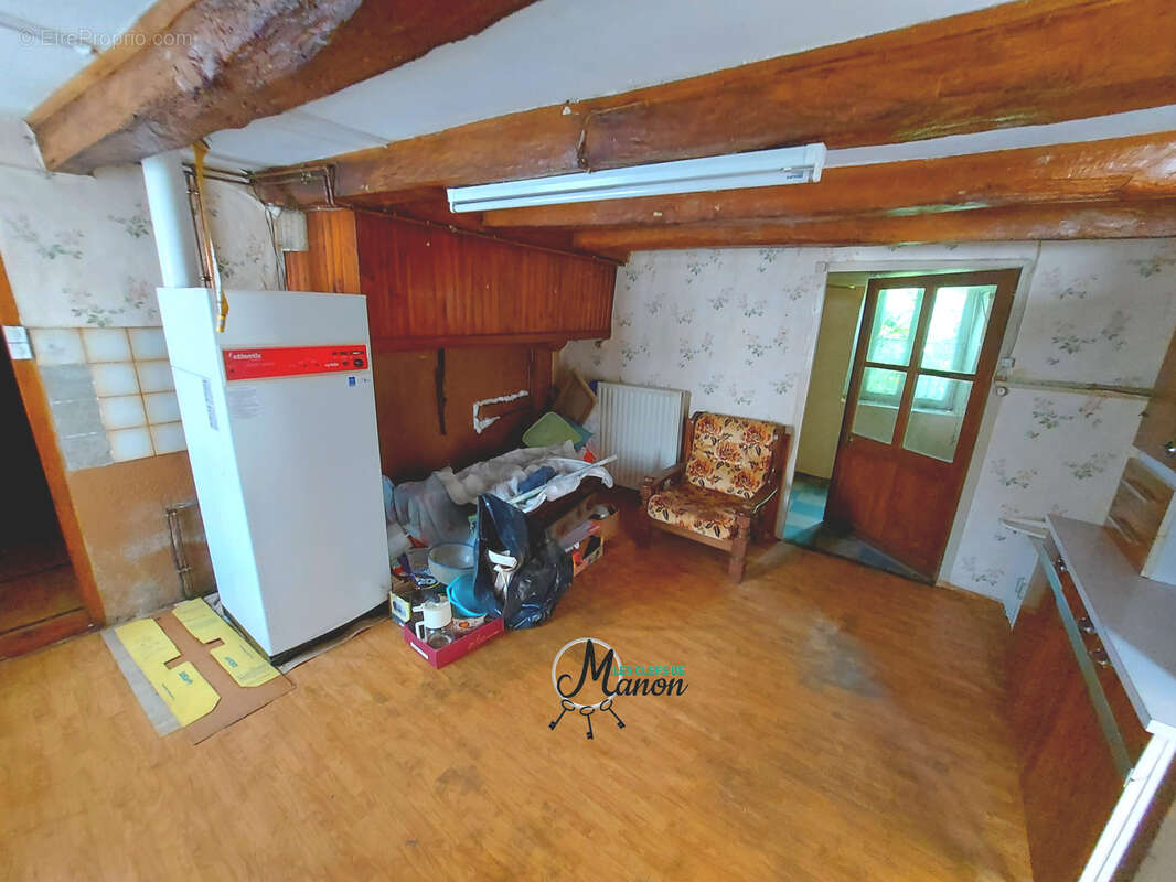 Maison à BERSAC-SUR-RIVALIER