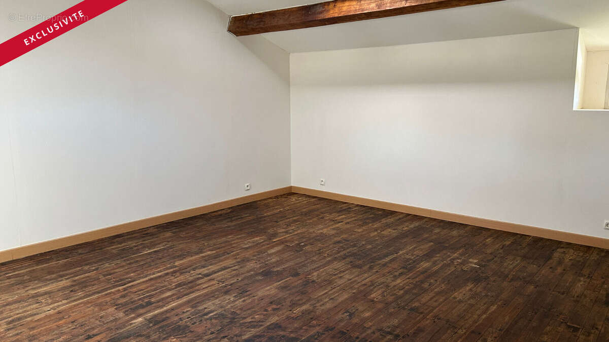 Maison à VIEUX-RUFFEC