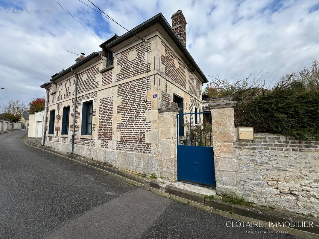 Maison à BETHISY-SAINT-PIERRE