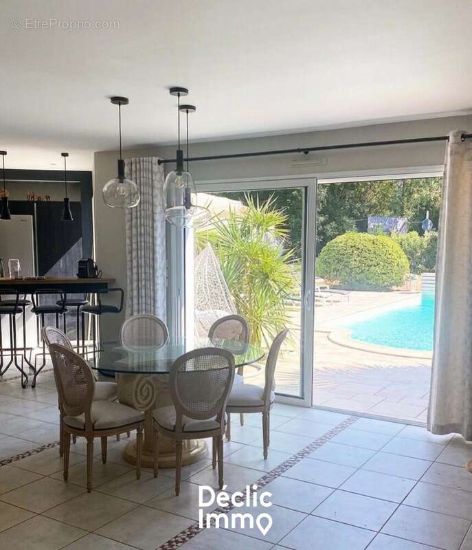 Villa  piscine tout confort - DPE B - Challans - photo 8