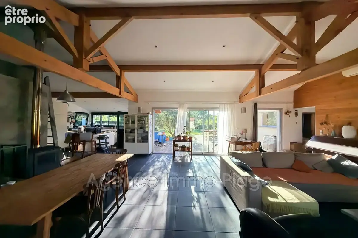 Maison 5 pièces 139 m² à vendre à Lesparre-Medoc (33340) - photo 5