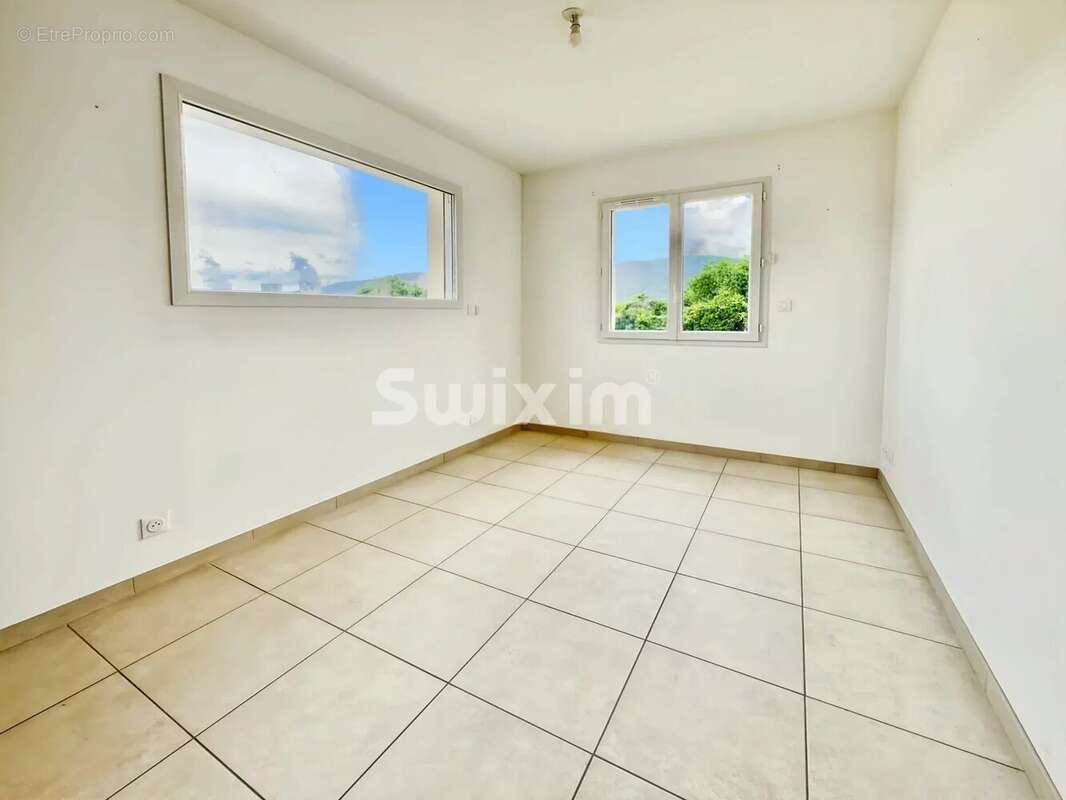 Maison à LA COUCOURDE