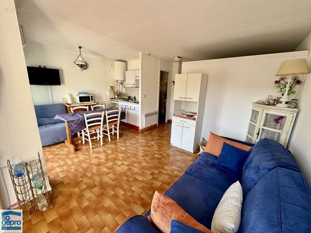 Réf : 2071 - Vente Grand Studio Cabine dans résidence avec piscine et ascenseur ! - photo 6