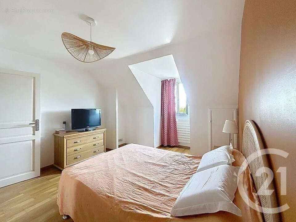 Maison à MAINCY