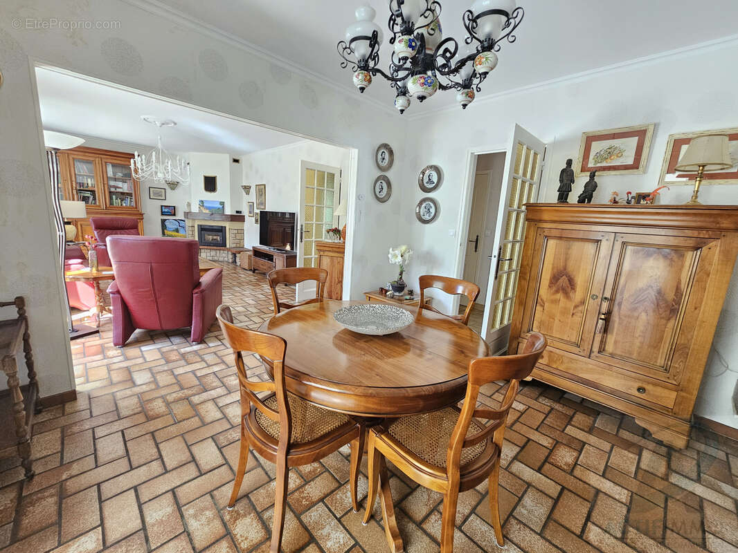 Maison à SAINT-GEORGES-DES-GROSEILLERS