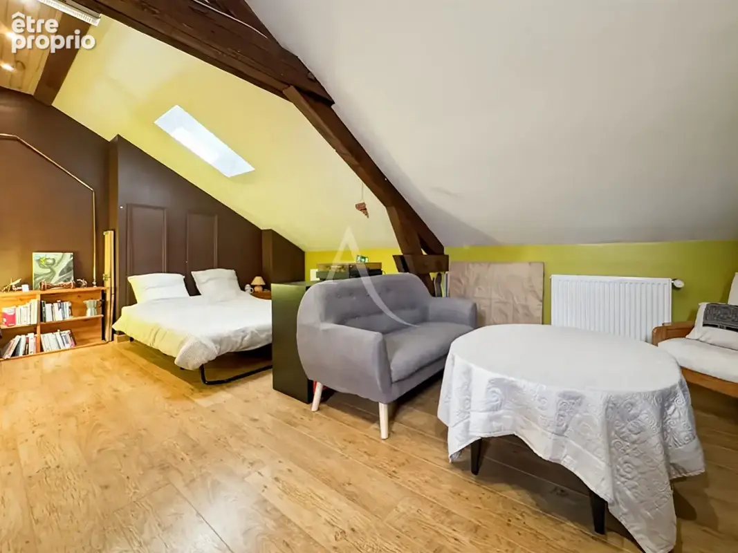 Maison avec 5 chambres, grand jardin et garage - photo 13